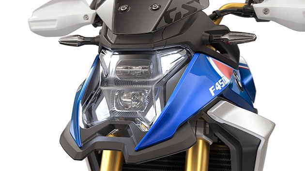El faro LED con luz diurna de la F 450 GS de BMW Motorrad