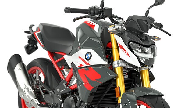 Vemos los faros e indicadores LED de serie de la G 310 R.